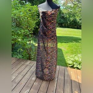 MISSGUIDED maxi dress
UK 10
EUR 38
US 6 
New with tag